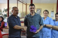 TEKSTİL FABRİKASI - Kan Bağışladılar, Akıllı Telefonu Kaptılar