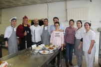 TÜRK MUTFAĞı - Kaymakam Görgülüaslan Mutfağa Girdi