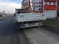 KOYUNDERE - Menemen'De Trafik Kazası Açıklaması 1 Yaralı