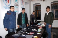 KIRTASİYE MALZEMESİ - Siverekli Öğrencilerden Şırnaklı Öğrencilere Giysi Ve Kırtasiye Yardımı