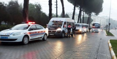 Terör Örgütü Sempatizanı Jandarma Denetiminde Yakalandı