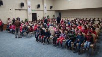 ROJİN - Batman'da Köyde Eğitim Gören Öğrenciler Sinemayla Tanıştı