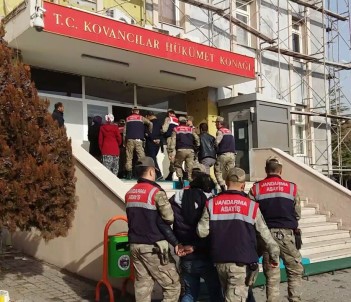 Elazığ'da Uyuşturucu Tacirleri Tutuklandı