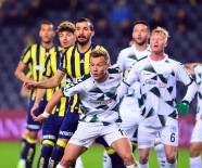 SARı KART - Fenerbahçe İle Konyaspor 33. Randevuda