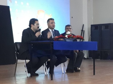 Gevaş'ta Muhtarlar Toplantısı Yapıldı