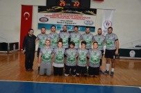 ORHAN BURHAN - Hendek'te Turnuvanın Galibi Karayolları Oldu