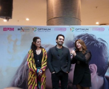 'Acı Tatlı Ekşi' Oyuncuları, İzmir'de Sinemaseverlerle Buluştu