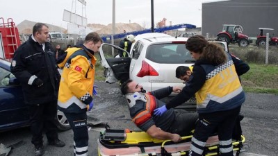 Kırklareli'nde Trafik Kazası Açıklaması 2 Yaralı