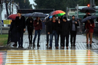 Samsun Sağanak Yağışa Teslim