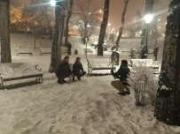 KIŞ LASTİĞİ - Başkent Beyaza Büründü