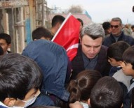 BM'nin Kararı Hani'de Sevinçle Karşılandı