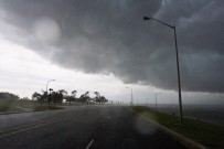 ELVERİŞSİZ HAVA - Kasırgada Ölü Sayısı 200'Ye Yükseldi