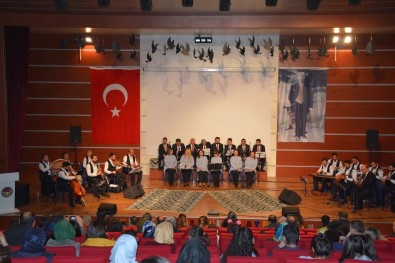 TED Şanlıurfa Koleji'nde Türkü Gecesi