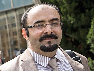 FETÖ'cü Emre'ye 'tek tip kıyafet' fena dokundu