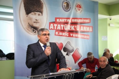 8. Atatürk'ü Anma Briç Turnuvası Kartal'da Gerçekleştirildi