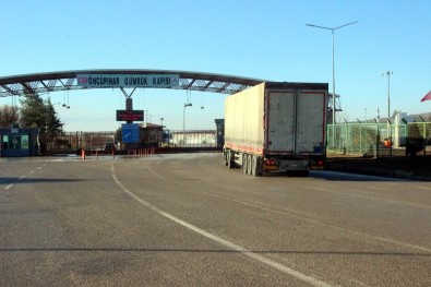 Başbakan Yıldırım'ın Müjdesinin Ardından Gümrük Kapılarında Çalışmalar Başladı