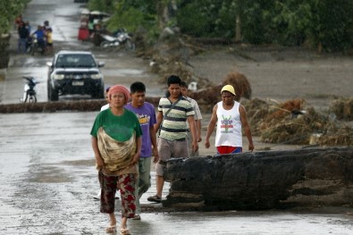 Filipinler'deki Kasırgada Ölü Sayısı 230'A Yükseldi
