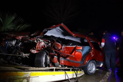 Giresun'da 'Dur' İhtarına Uymayan Şüpheli Araç Kaza Yaptı Açıklaması 2 Yaralı