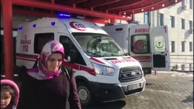 Servis Minibüsü İndirdiği Kadına Çarptı Açıklaması 1 Yaralı