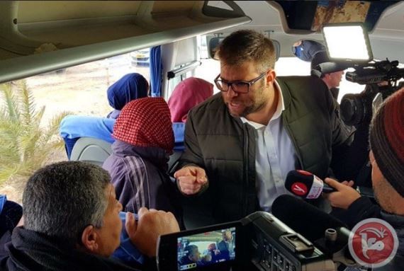 Vekilden küstah saldırı! Böcek oğlun ne yaptı?