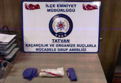 Bitlis'teki Uyuşturucu Operasyonunda 3 Kişi Yakalandı