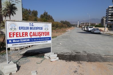 Efeler Belediyesi Zeybek Mahallesini Tozdan Kurtardı
