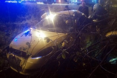 Samsun'da Taksi Takla Attı Açıklaması 1 Ölü, 2 Yaralı