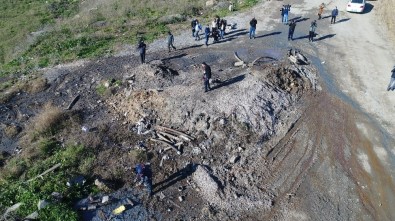 Tuzla'da Kaçak Kimyasal Madde Dökülen Alan Havadan Görüntülendi