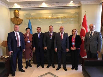 Asimder, Azerbaycan Kars Başkonsolosu Guliyev'i Ziyaret Etti