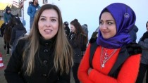 ATİF ÇİÇEKLİ - Edremit Belediyesinden Öğrencilere Binicilik Eğitimi