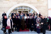 Kadın STK'lar Büyükşehir Belediyesi Sosyal Tesislerini Gezdiler Haberi