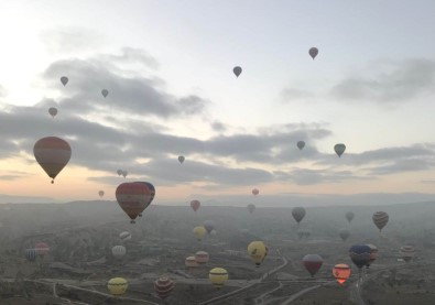 Kapadokya'da Son Yılların Balon Uçuş Rekoru Kırıldı