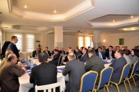 DAVOS - Vali Büyükakın İl İdare Şube Başkanları Ve İlçe Kaymakamları İle Bir Araya Geldi