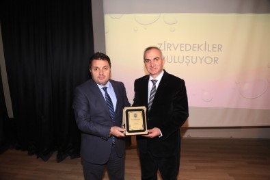 'Zirvedekiler Buluşuyor'un İlk Konuğu Başkan Yılmazer Oldu