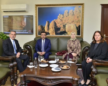 Diyarbakır Valisi Güzeloğlu'ndan Adıyaman Valisi Kalkancı'ya Ziyaret