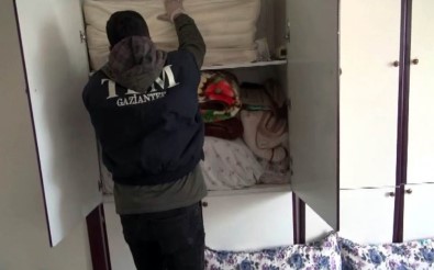FETÖ'nün Mahrem Evlerine Operasyon Açıklaması 15 Gözaltı