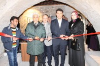 YAĞLıBOYA - Güvenlik Görevlisi Ressam İlk Kişisel Resim Sergisini Açtı