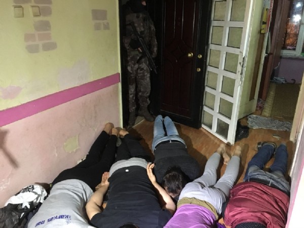 11 ilde DEAŞ operasyonu