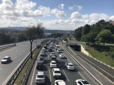 İstanbul Trafiğine Yılbaşı Düzenlemesi