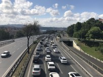 ASMALı MESCIT - İstanbul Trafiğine Yılbaşı Düzenlemesi