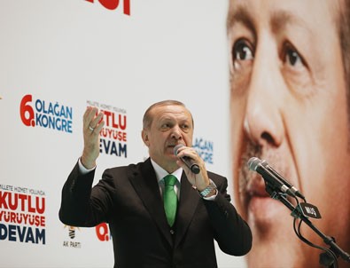 Erdoğan: Bazı işadamları varlıklarını yurtdışına kaçırmaya çalışıyor