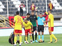 SARı KART - E.Yeni Malatyaspor'da 2 Futbolcu Cezalı Duruma Düştü