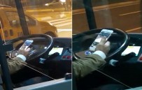 OTOBÜS ŞOFÖRÜ - Seyir Halindeyken Cep Telefonundan Maç İzledi