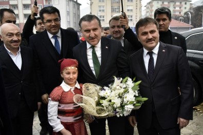 Gençlik Ve Spor Bakanı Osman Aşkın Bak Gümüşhane'de