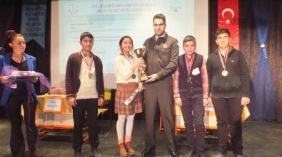 Malazgirt'te Okullar Arası Bilgi Yarışması Düzenlendi