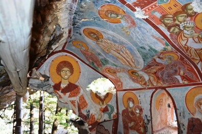 Sümela Manastırı'nda Yeni Bulunan Şapel İlk Kez Görüntülendi