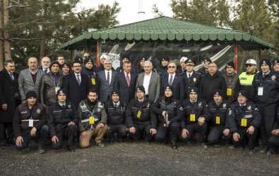 Başbakan Yıldırım, Polis Kontrol Noktasında