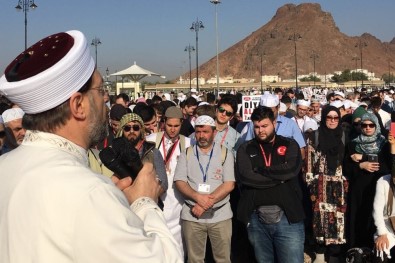 Diyanet İşleri Başkanı Erbaş, Uhud'da Gençlerle Buluştu