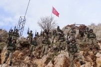 YENİ YIL MESAJI - Gabar Kartallarından Komando Antlı Yeni Yıl Mesajı