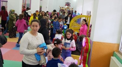 Hakkari'de 'Çocuk Oyun Merkezi'ne Yoğun İlgi